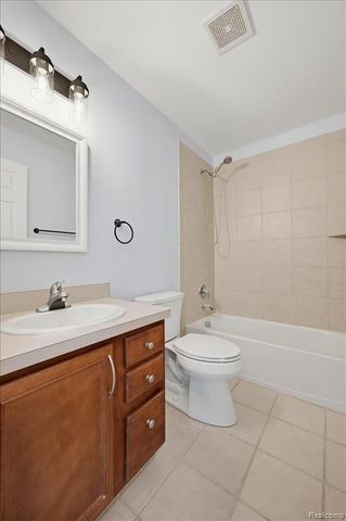 41160 Maplewood Drive, Canton, MI 48187