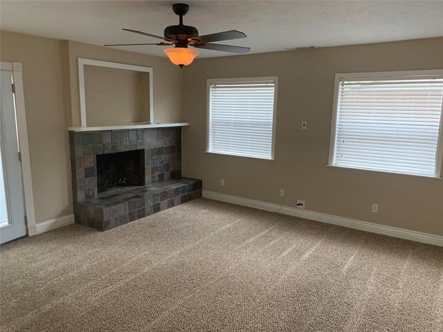 4107 Rushmoor Drive, Arlington, TX 76016