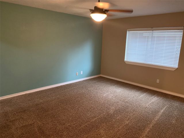 4107 Rushmoor Drive, Arlington, TX 76016