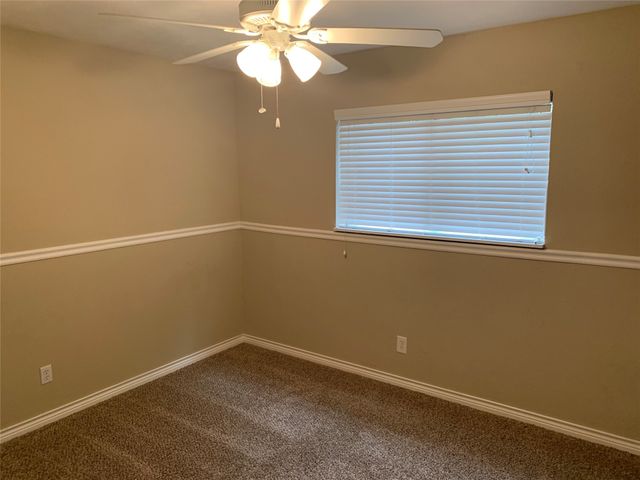 4107 Rushmoor Drive, Arlington, TX 76016