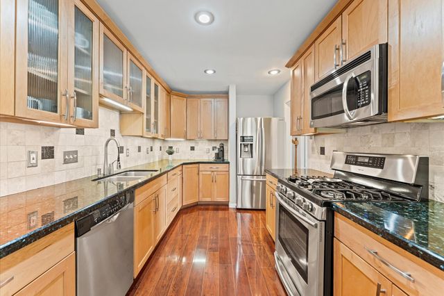 13539 Ryanwood Drive, Houston, TX 77065