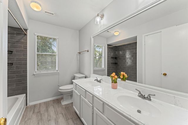 13539 Ryanwood Drive, Houston, TX 77065