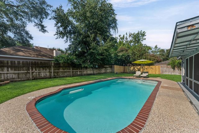 13539 Ryanwood Drive, Houston, TX 77065