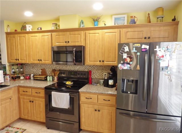 546 W Hillwood Path, Beverly Hills, FL 34465