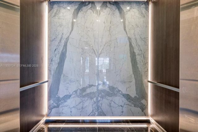 11 Island Ave 2107, Miami Beach, FL 33139