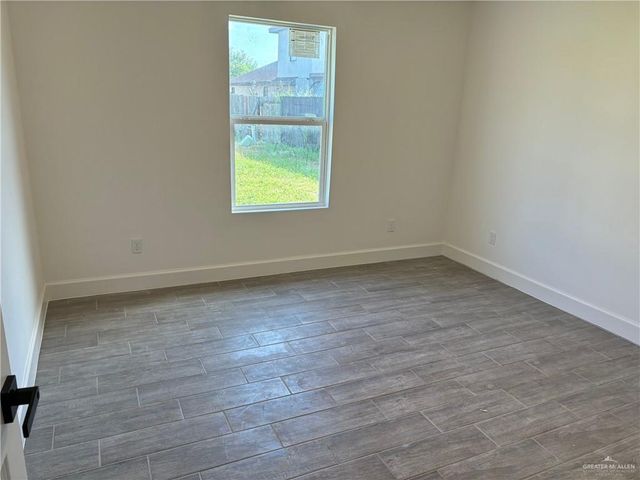 1005 Dove Avenue, Pharr, TX 78577