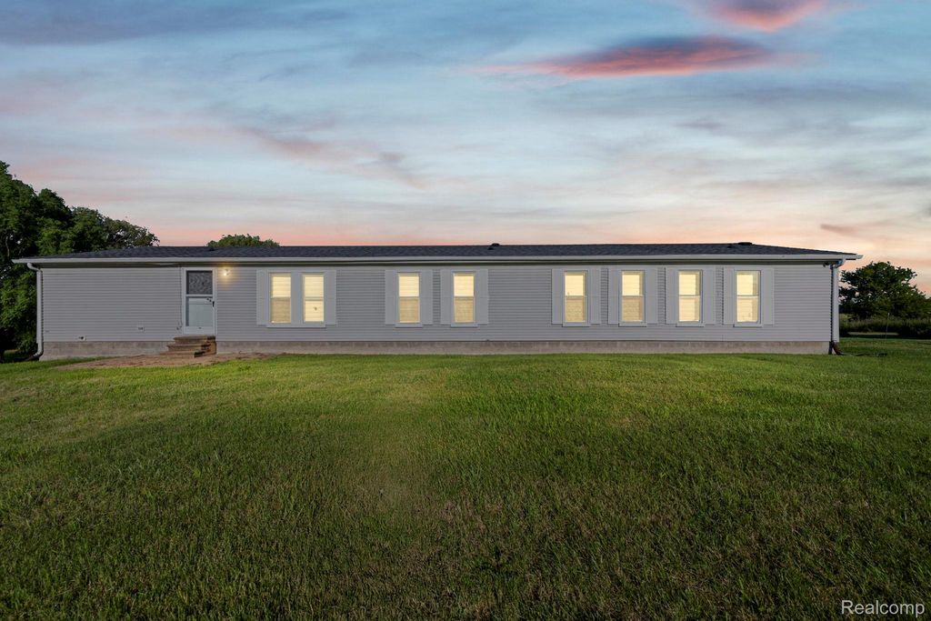 865 Brown City Road, Imlay Township, MI 48444