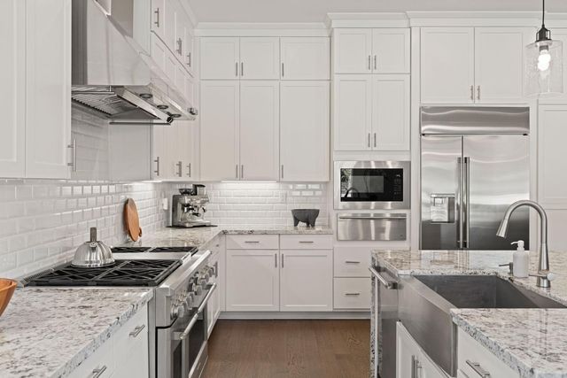 4710 Holliday Ln, El Dorado Hills, CA 95762