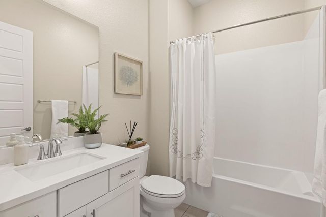 4710 Holliday Ln, El Dorado Hills, CA 95762