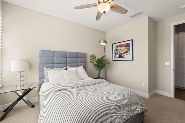 4710 Holliday Ln, El Dorado Hills, CA 95762