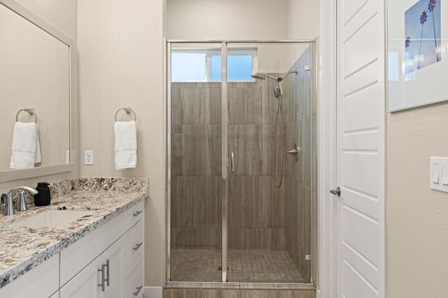 4710 Holliday Ln, El Dorado Hills, CA 95762