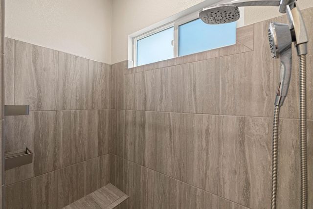 4710 Holliday Ln, El Dorado Hills, CA 95762