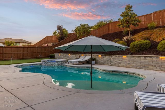 4710 Holliday Ln, El Dorado Hills, CA 95762