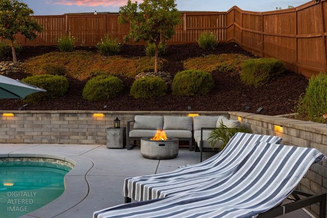 4710 Holliday Ln, El Dorado Hills, CA 95762