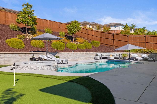 4710 Holliday Ln, El Dorado Hills, CA 95762