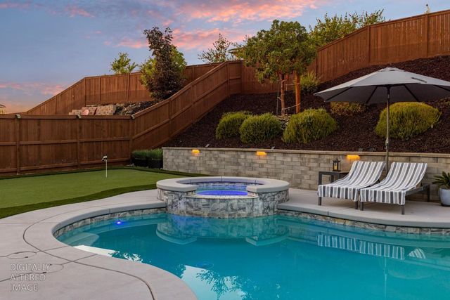 4710 Holliday Ln, El Dorado Hills, CA 95762