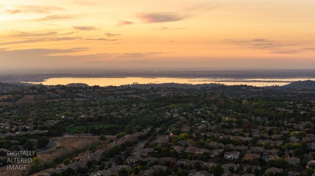 4710 Holliday Ln, El Dorado Hills, CA 95762