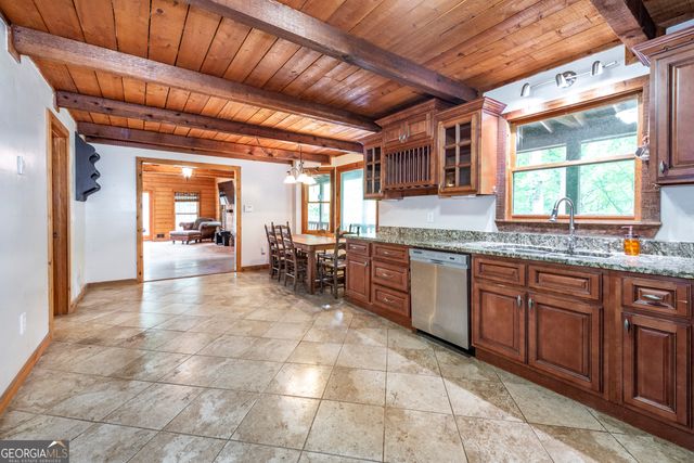 4674 Chestatee Heights Road, Gainesville, GA 30506