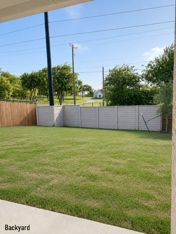 223 loving Trail, Justin, TX 76247
