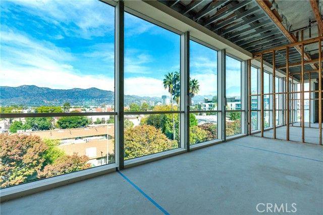 610 W Broadway, Glendale, CA 91204