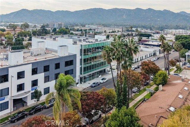 610 W Broadway, Glendale, CA 91204