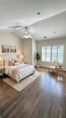 221 Semel Circle NW 249, Atlanta, GA 30309