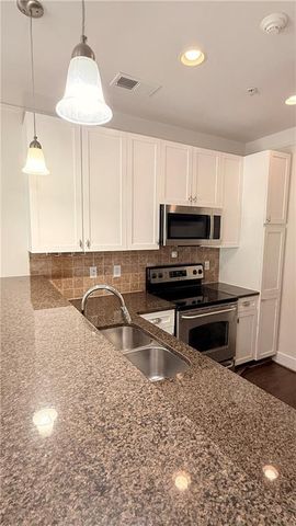 221 Semel Circle NW 249, Atlanta, GA 30309