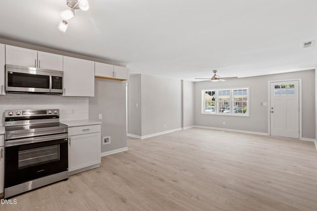 604 E Townsend Street, Dunn, NC 28334