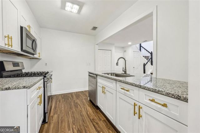 502 Bridge Lane SE, Smyrna, GA 30082