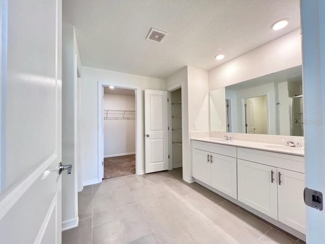 1950 POND PINE COURT, Haines City, FL 33844