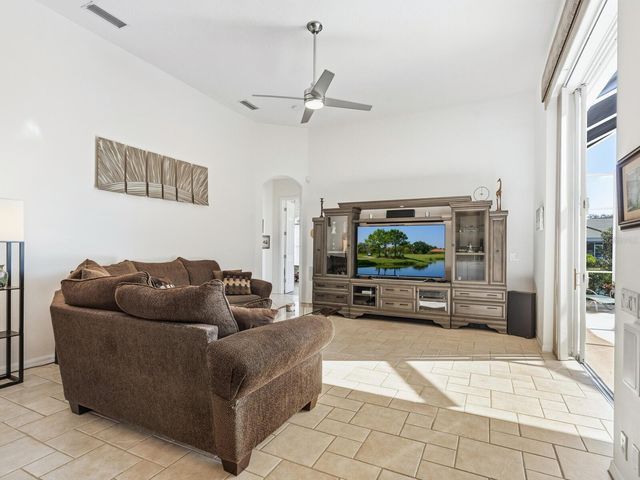 7311 WESTMINSTER COURT, University Park, FL 34201