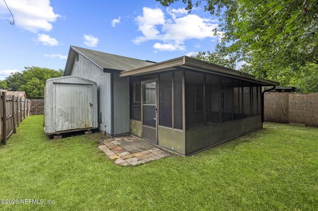 1344 BAY HILL Boulevard B, Orange Park, FL 32065