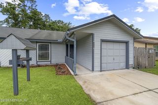 1344 BAY HILL Boulevard B, Orange Park, FL 32065