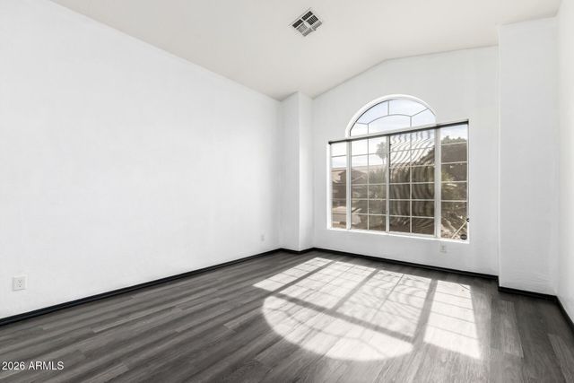 1906 W REDFIELD Road, Gilbert, AZ 85233