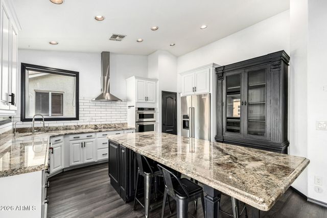 1906 W REDFIELD Road, Gilbert, AZ 85233