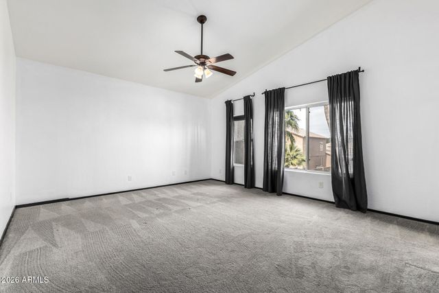 1906 W REDFIELD Road, Gilbert, AZ 85233