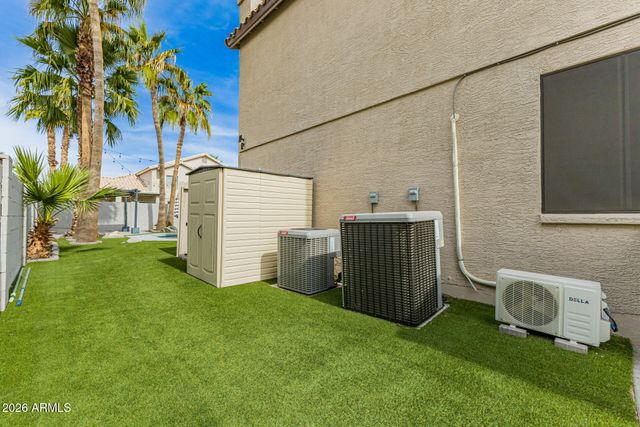 1906 W REDFIELD Road, Gilbert, AZ 85233