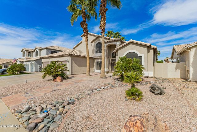 1906 W REDFIELD Road, Gilbert, AZ 85233