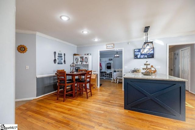 121 Amberwood Drive, Anderson, SC 29621