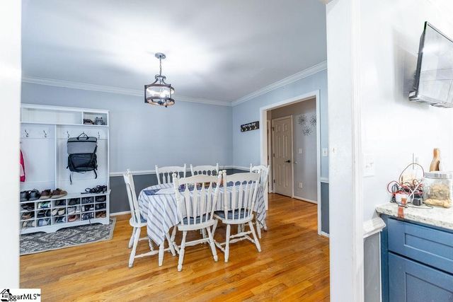 121 Amberwood Drive, Anderson, SC 29621