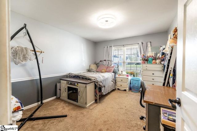 121 Amberwood Drive, Anderson, SC 29621