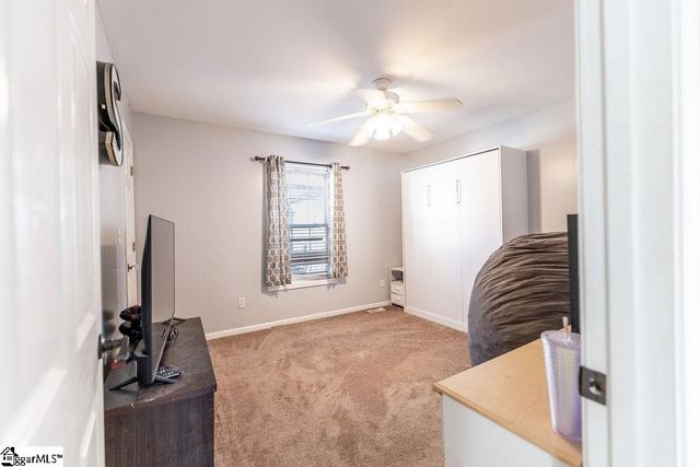 121 Amberwood Drive, Anderson, SC 29621