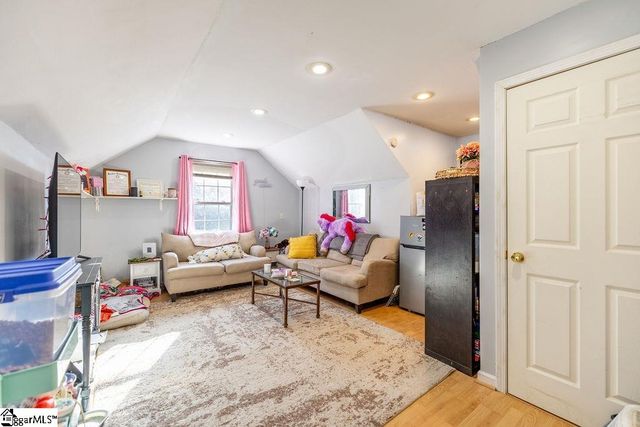 121 Amberwood Drive, Anderson, SC 29621