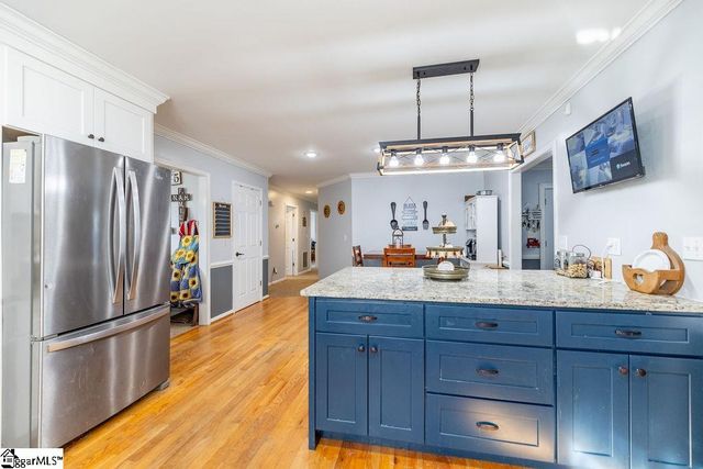 121 Amberwood Drive, Anderson, SC 29621