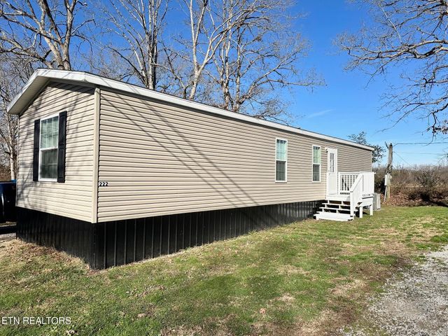 222 Braddock St, Crossville, TN 38571