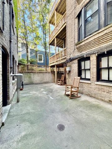 2349 N Cleveland Avenue G, Chicago, IL 60614