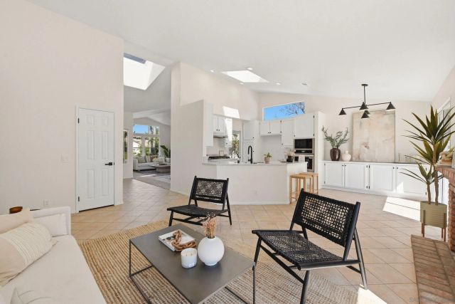 3439 Northwood Dr., Oceanside, CA 92058