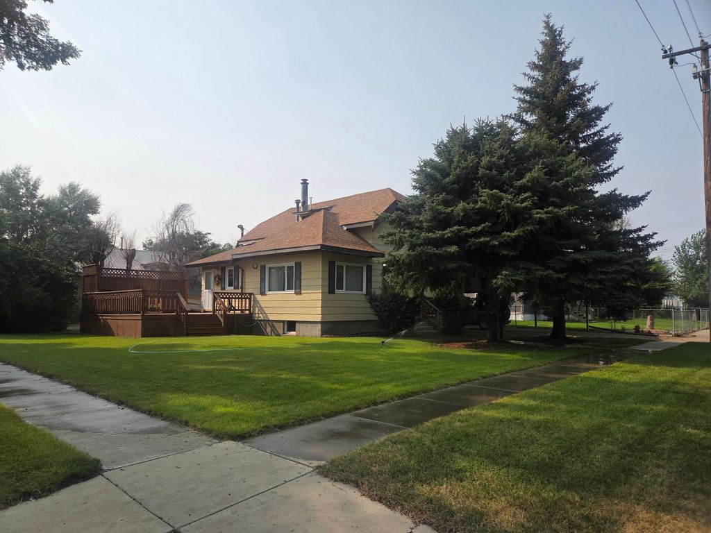 531 3rd AVE, Wolf Point, MT 59201 photo 1