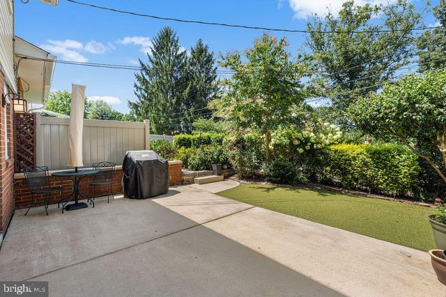 1221 PECKSNIFF RD, Wilmington, DE 19808