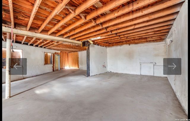 6900 S Flores, San Antonio, TX 78221